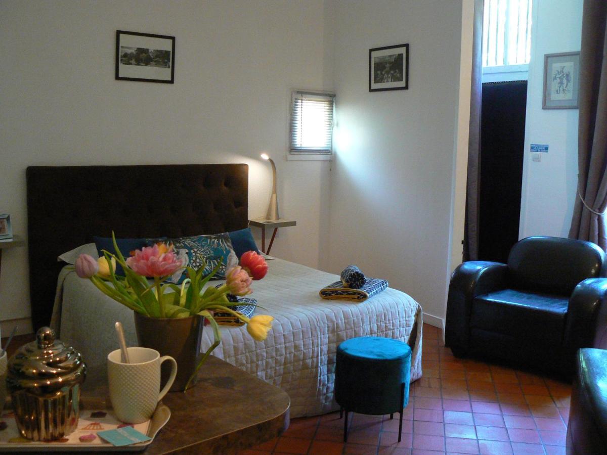Logis Louisblanc, Muraille Romaine, Lit Queen-Size, Centre Ville Le Mans Luaran gambar